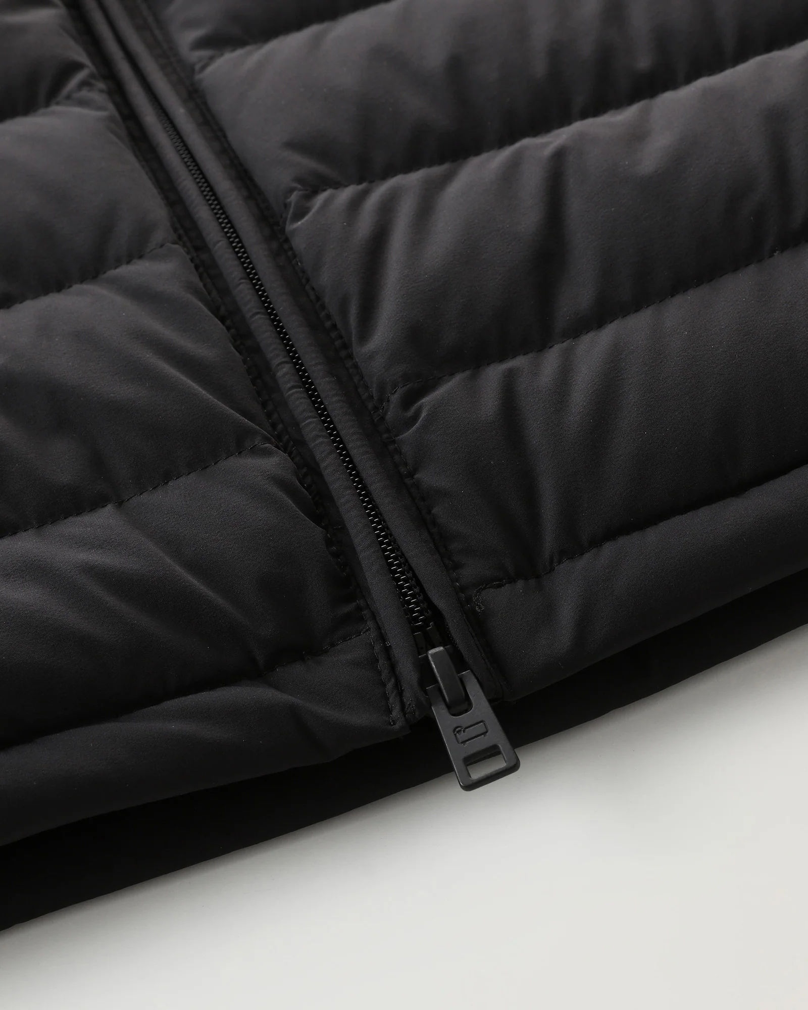 BLACK PUFFER JACKET - Image 5